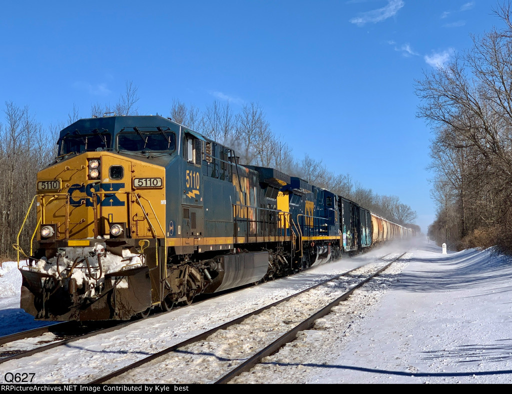 CSX 5110 on Q627